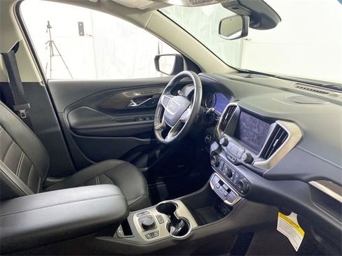 Used 2022 GMC Terrain Denali image 15