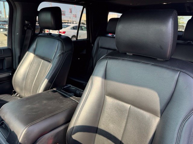 Used 2020 Ford Expedition XLT w/ Equipment Group 202A RWD image 11