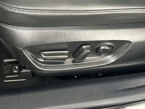 Used 2024 Toyota Camry XSE image 19