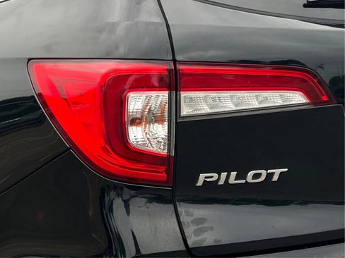 Used 2019 Honda Pilot EX-L image 34