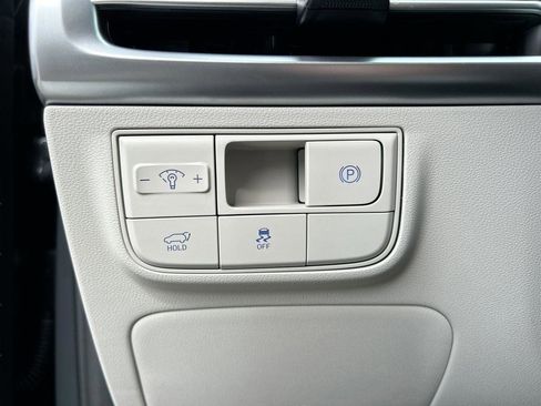 New 2026 Hyundai Tucson Limited image 35