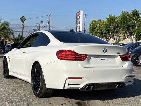 Used 2015 BMW M4 Coupe image 4