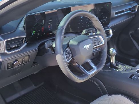 Used 2024 Ford Mustang GT Premium image 10