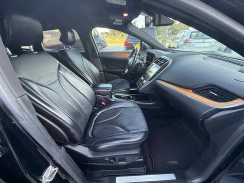 Used 2016 Lincoln MKC Reserve w/ Lincoln MKC Climate Package image 14