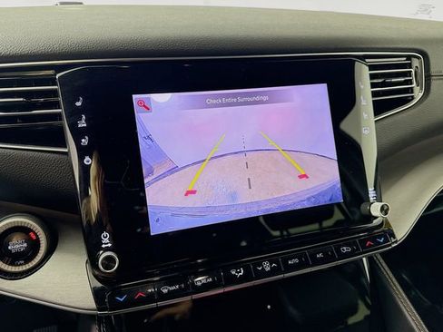 Used 2025 Jeep Wagoneer Series II image 13