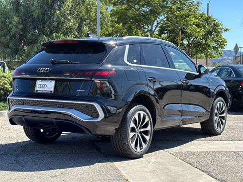 New 2026 Audi Q3 quattro 2.0T AWD/4WD image 4