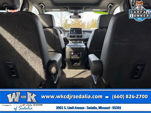 Used 2022 Chevrolet Tahoe Z71 w/ Luxury Package AWD/4WD image 39