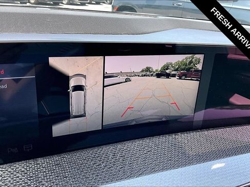 Used 2025 Cadillac Escalade V AWD/4WD image 10
