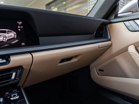 Certified 2024 Porsche 911 Carrera image 32