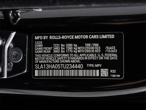 New 2026 Rolls-Royce Cullinan image 19