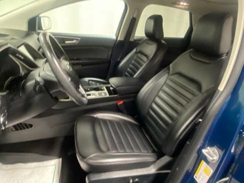 Used 2020 Ford Edge SEL w/ Cold Weather Package AWD/4WD image 11
