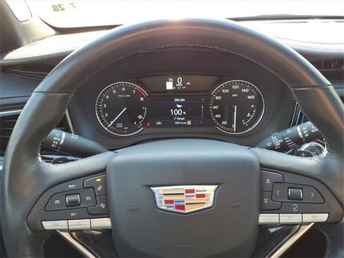 Certified 2024 Cadillac XT6 Premium Luxury image 15