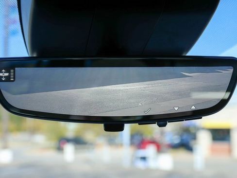 Used 2024 Chevrolet Tahoe Premier image 34