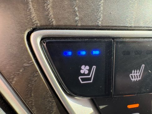 Certified 2021 Honda Accord Touring image 23