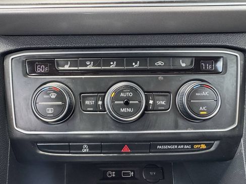 Used 2019 Volkswagen Atlas SE FWD image 23