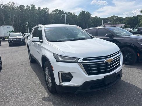 Used 2023 Chevrolet Traverse LT AWD/4WD image 7