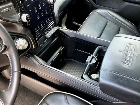 Used 2023 RAM 1500 Limited w/ Body Color Bumper Group AWD/4WD image 17