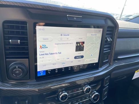 New 2025 Ford F250 Lariat w/ Lariat Ultimate Package AWD/4WD image 21