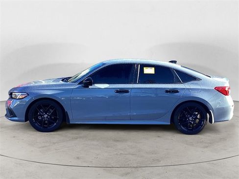 Used 2024 Honda Civic Sport image 2