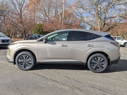 New 2026 Nissan Murano SL image 9