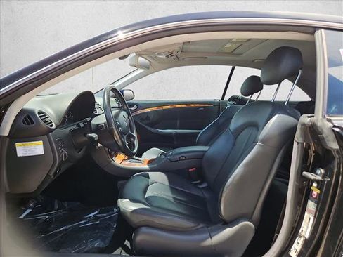Used 2005 Mercedes-Benz CLK 500 Coupe image 15