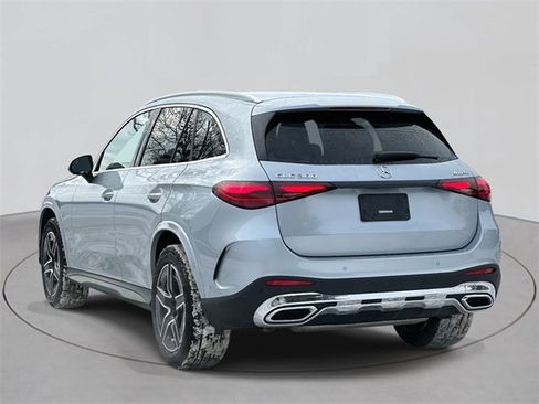 Certified 2025 Mercedes-Benz GLC 300 4MATIC image 3
