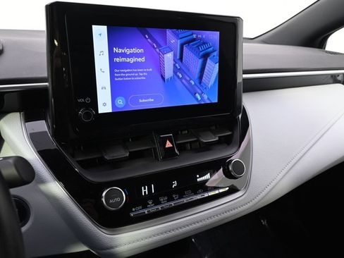 Used 2023 Toyota Corolla SE w/ Carpet Mat Package (TMS) FWD image 23