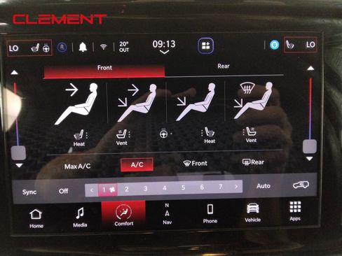Used 2025 Dodge Durango GT AWD/4WD image 19