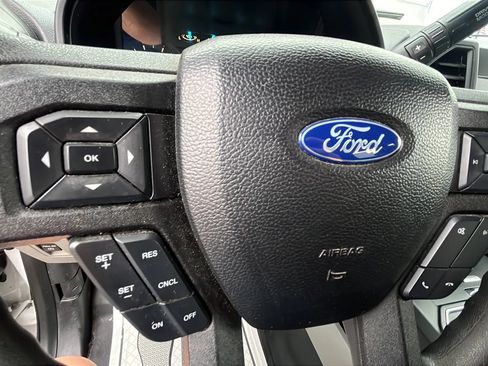 Used 2018 Ford F150 XL w/ Equipment Group 101A Mid AWD/4WD image 37