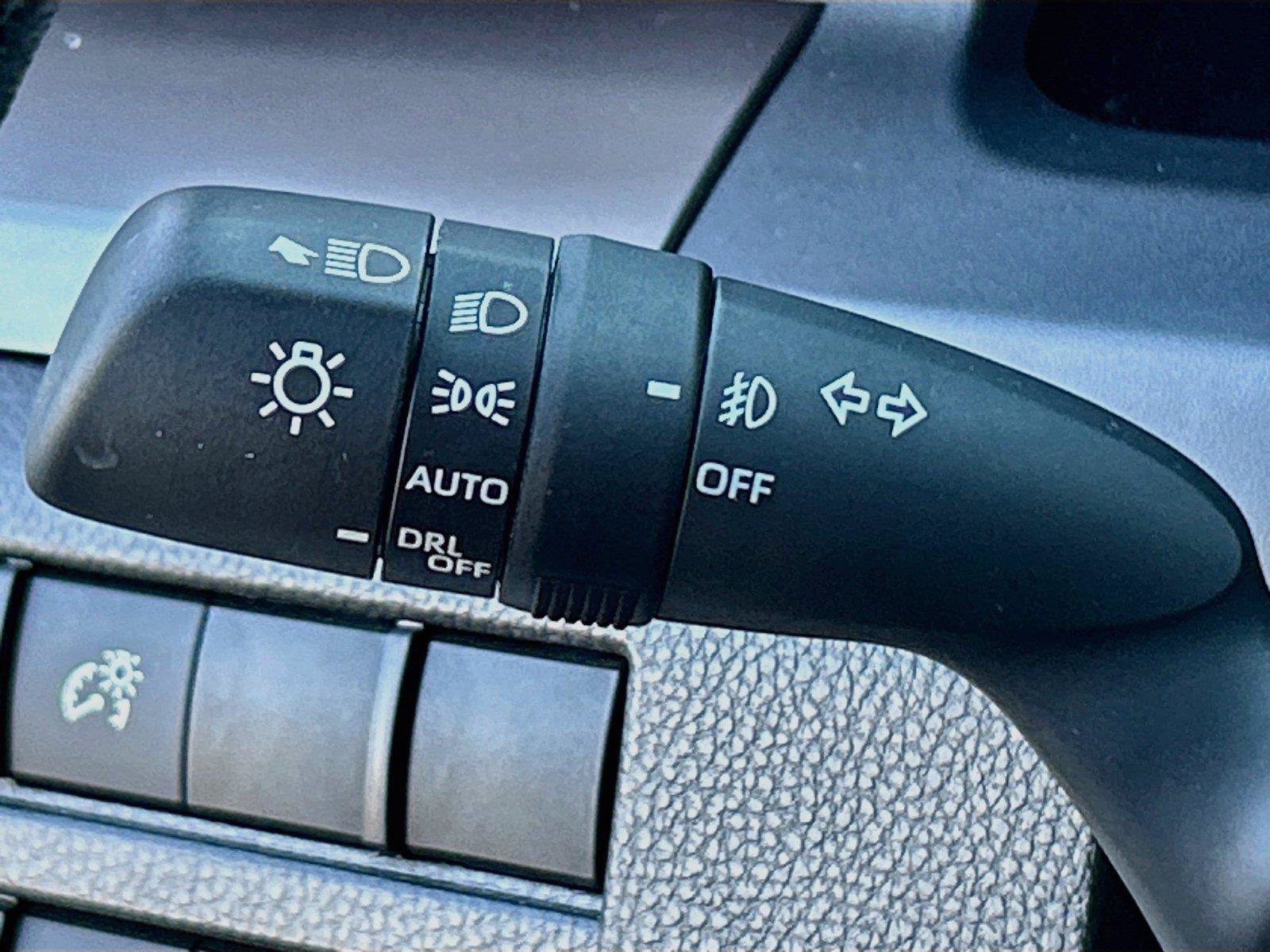 Used 2024 Toyota Tacoma TRD Sport AWD/4WD image 32