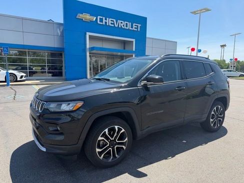 Used 2022 Jeep Compass Limited AWD/4WD image 1