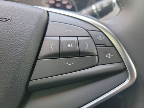 Used 2024 Cadillac XT5 Luxury FWD image 21