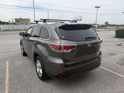 Used 2015 Toyota Highlander Limited AWD/4WD image 7