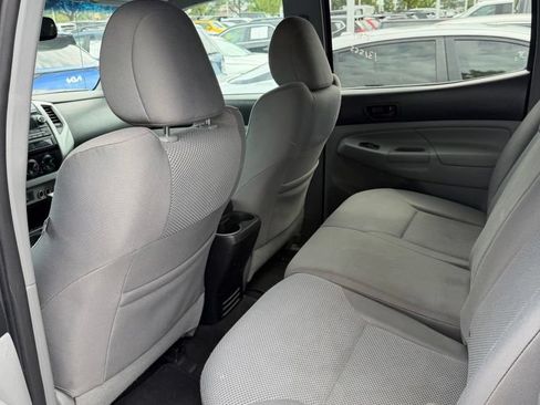Used 2012 Toyota Tacoma 4x4 Double Cab w/ TRD Sport Pkg image 10