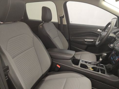 Used 2018 Ford Escape SE w/ SE Sport Appearance Package FWD image 21