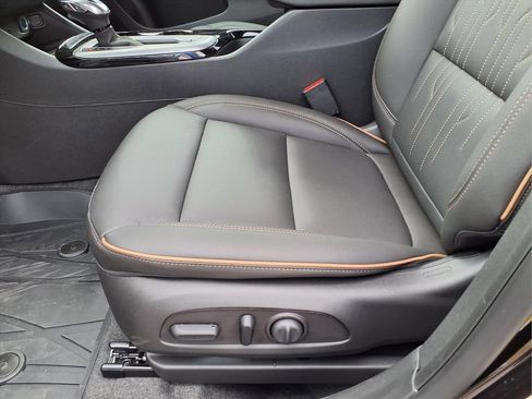 New 2026 Buick Envista Avenir FWD image 12