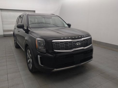Used 2020 Kia Telluride S w/ S 8 Passenger Seating Package AWD/4WD image 13