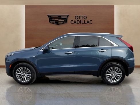 Certified 2024 Cadillac XT4 Premium Luxury image 2