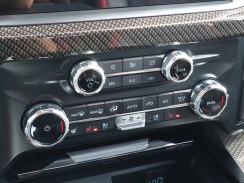 New 2023 Ford F250 Lariat w/ Lariat Ultimate Package image 27