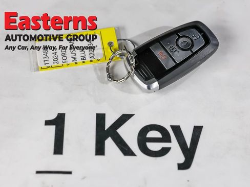 Used 2024 Ford Mustang Mach-E Premium AWD/4WD image 14