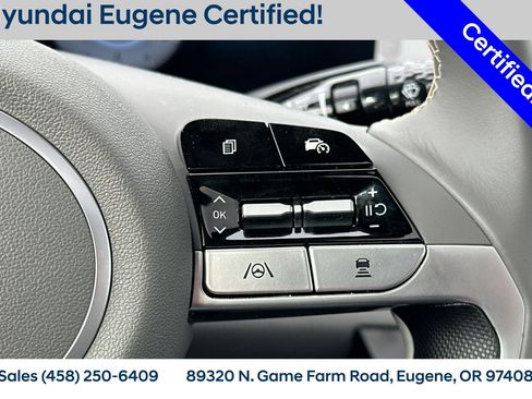 Used 2025 Hyundai Elantra SEL image 31