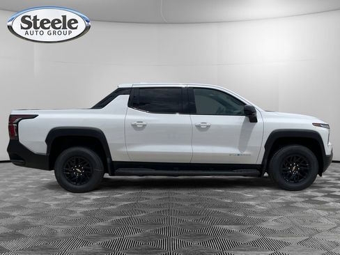 New 2026 Chevrolet Silverado EV LT image 6