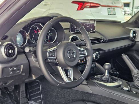 New 2026 MAZDA MX-5 Miata Grand Touring RWD image 10