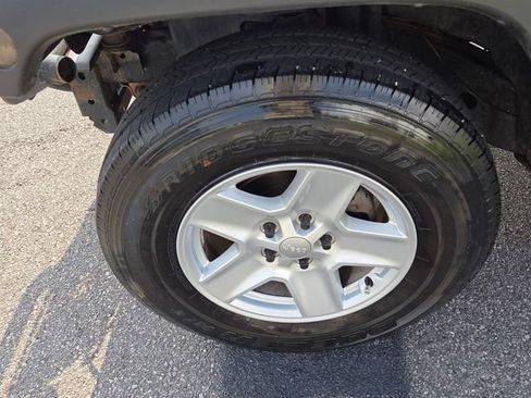 Used 2014 Jeep Wrangler Unlimited Sport AWD/4WD image 16