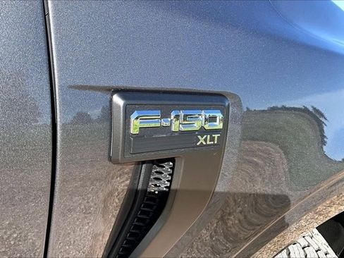 Used 2022 Ford F150 XLT w/ Equipment Group 302A High AWD/4WD image 25