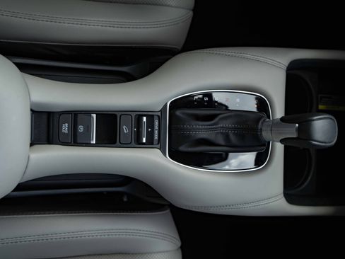 Used 2025 Honda HR-V EX-L image 26