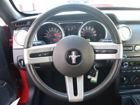 Used 2008 Ford Mustang GT RWD image 39