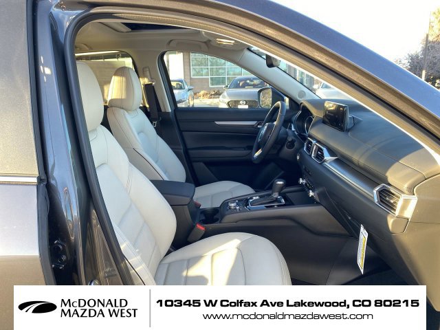 Used 2025 MAZDA CX-5 AWD 2.5 S w/ Preferred Package image 29
