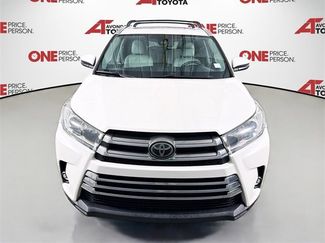 Used 2019 Toyota Highlander Limited video 2