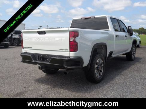 Used 2024 Chevrolet Silverado 2500 Custom w/ Custom Convenience Package AWD/4WD image 7
